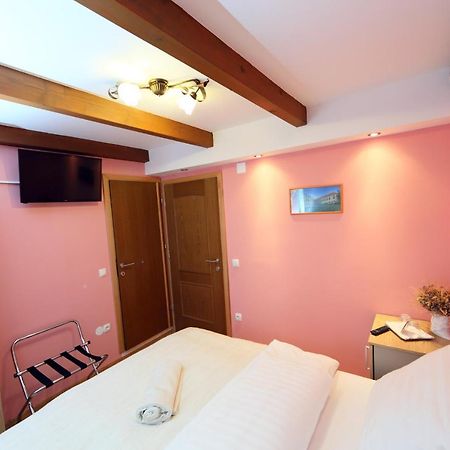 프루이 Sobe Grabar B&B 외부 사진