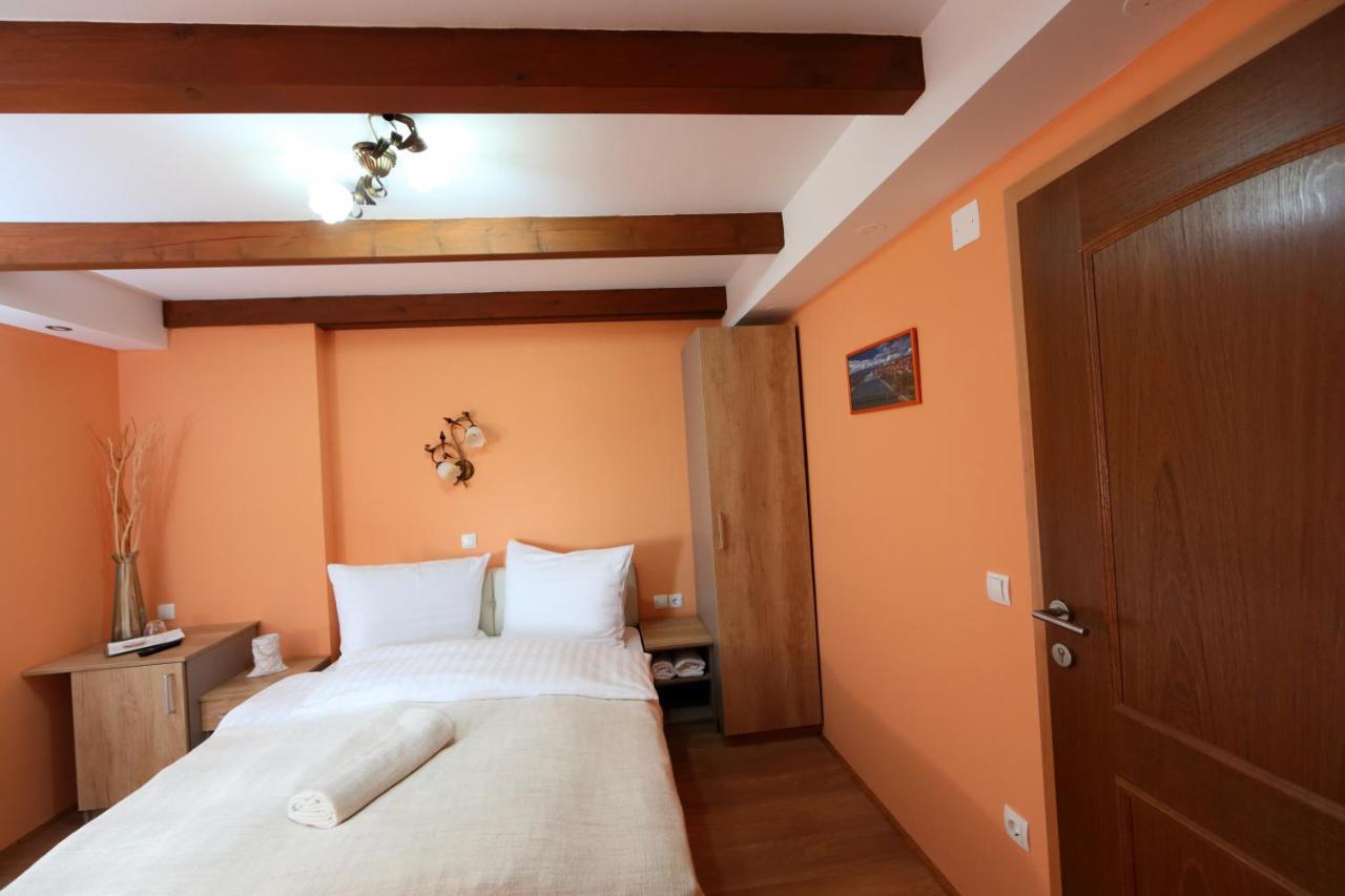 프루이 Sobe Grabar B&B 외부 사진
