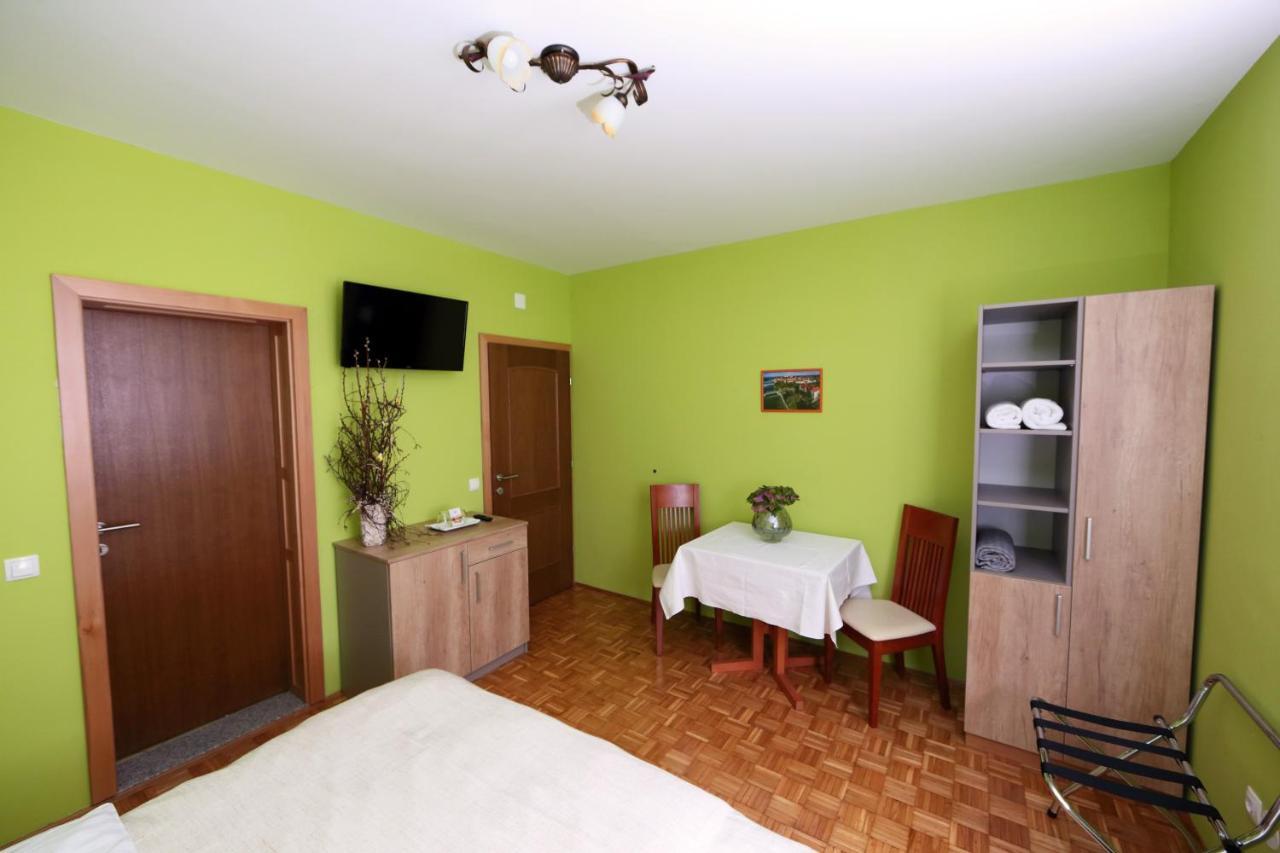 프루이 Sobe Grabar B&B 외부 사진