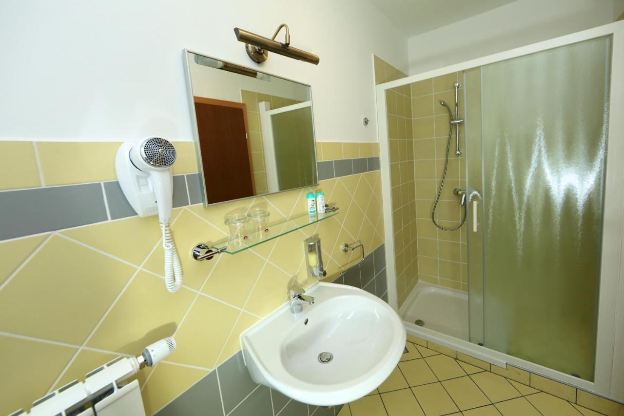 프루이 Sobe Grabar B&B 외부 사진