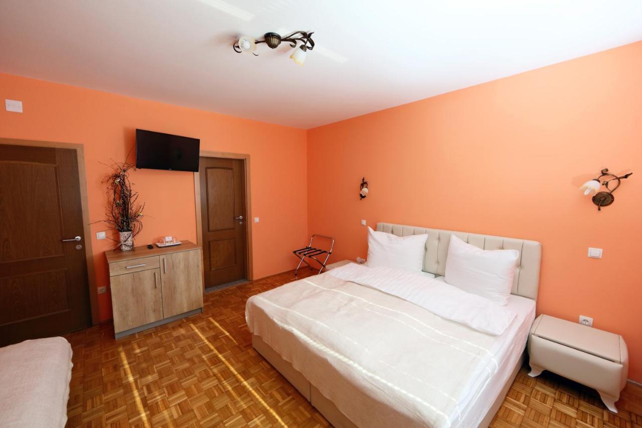 프루이 Sobe Grabar B&B 외부 사진