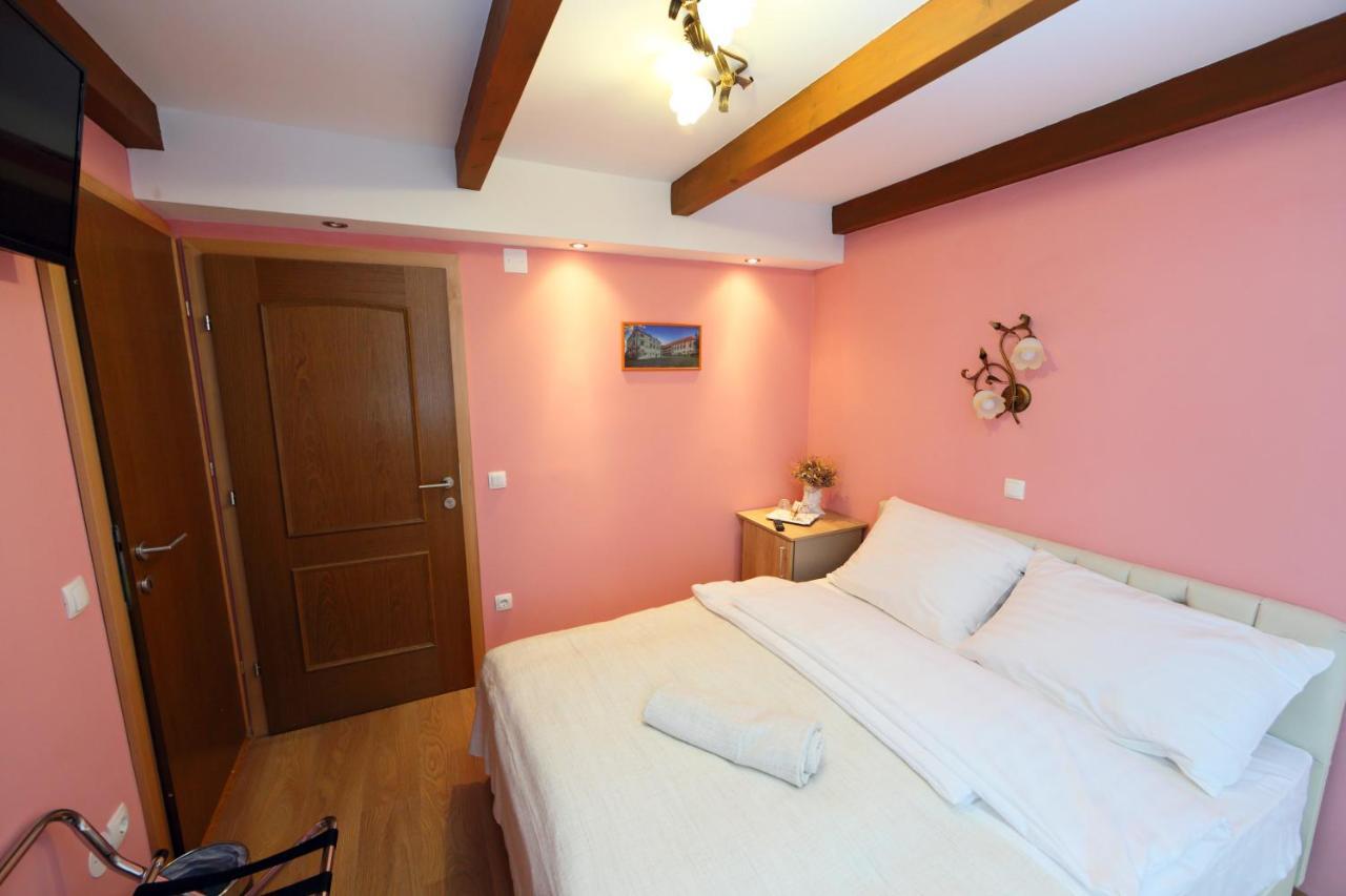 프루이 Sobe Grabar B&B 외부 사진