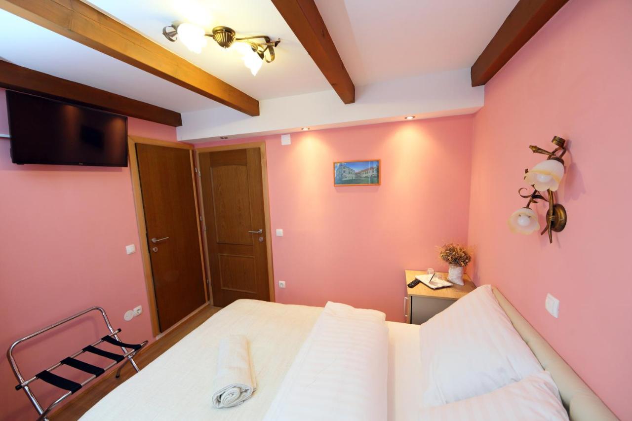 프루이 Sobe Grabar B&B 외부 사진